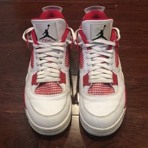 Jordan 4s